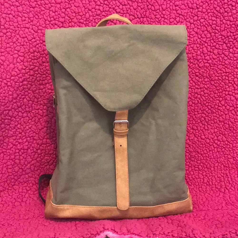 DSW Backpack
